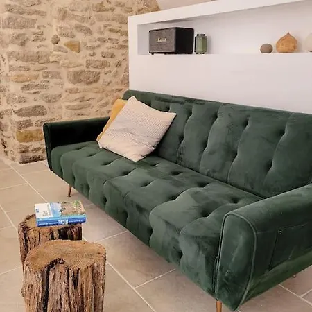 Appartement Spacieux De Caractere Montaren-et-Saint-Médiers