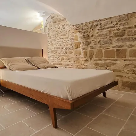 Appartement Spacieux De Caractere *